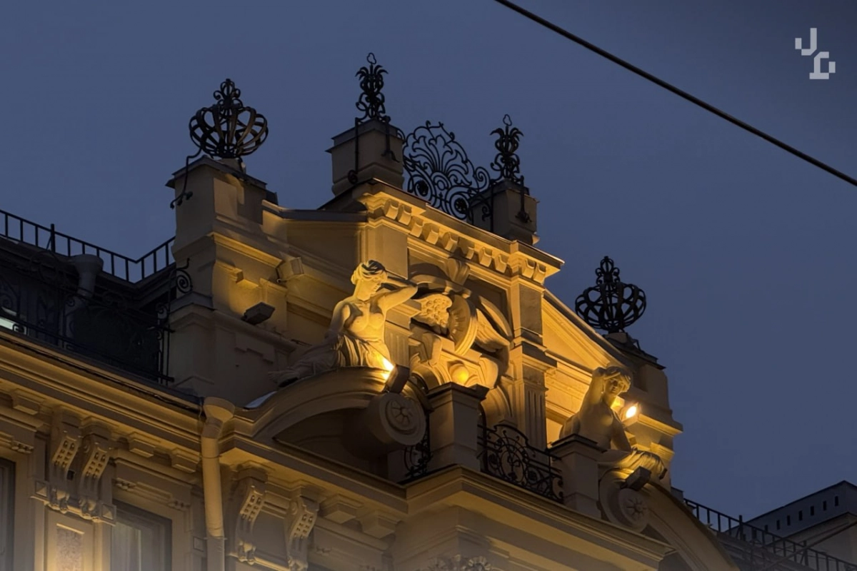 На Невском проспекте завершили капремонт доходного дома Рюль — Блокка - tvspb.ru