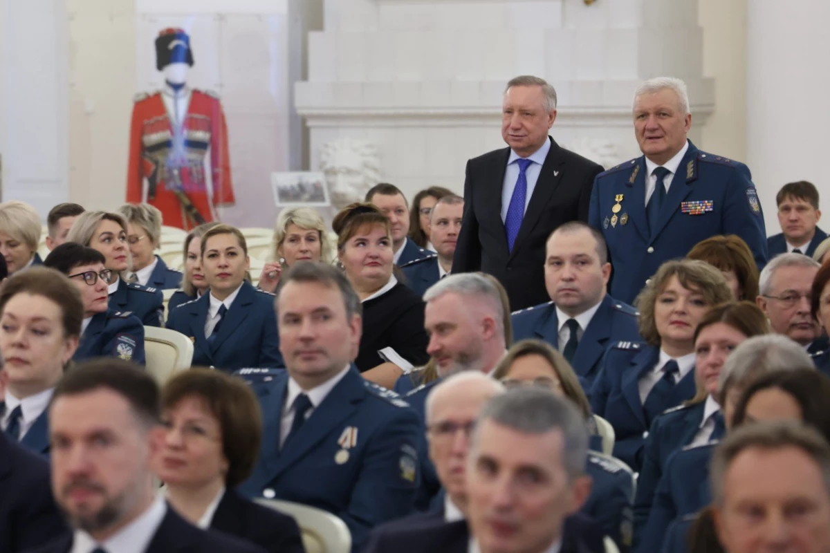 В Петербурге обсудили вклад налоговой службы в развитие экономики - tvspb.ru