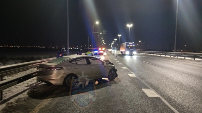 Водитель легковушки погиб в аварии на трассе М-11 «Нева»