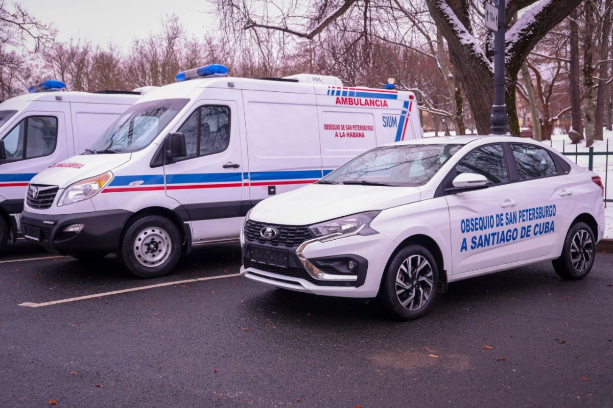 Александр Беглов: Петербург отправит на Кубу три машины скорой помощи и автомобиль «Лада Искра» - tvspb.ru