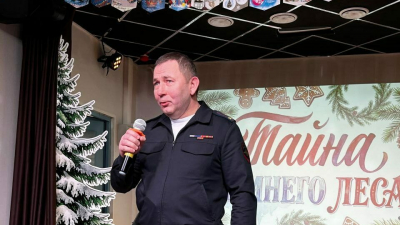 Сотрудники Госавтоинспекции поздравили воспитанников центра «Прометей» с Новым годом