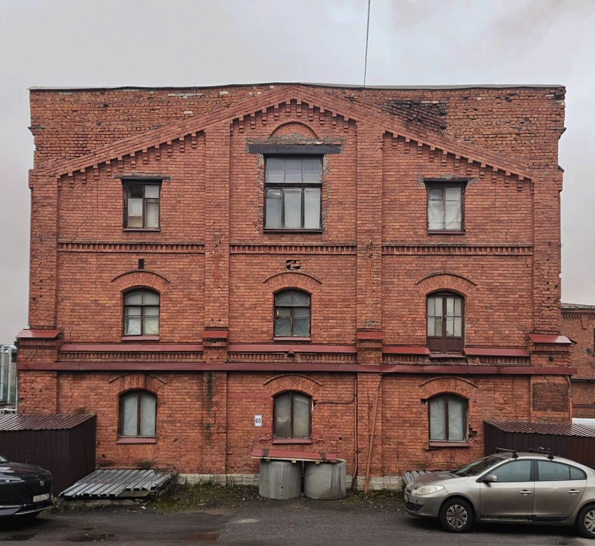 Историческую солодовню на Новгородской улице признали объектом культурного наследия - tvspb.ru