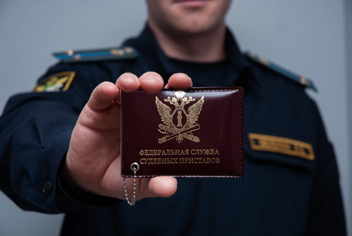 Петербуржец за год выплатил 15–миллионный долг по алиментам - tvspb.ru