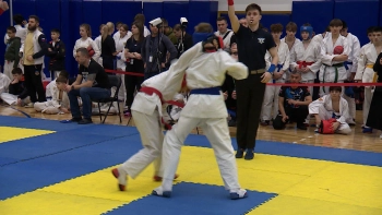 Участники программы «Время героев Санкт-Петербурга» погрузились в практику организации спортивных мероприятий на турнире по рукопашному бою