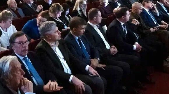 Владимир Рябовол принял участие в работе Съезда Союза писателей России - tvspb.ru