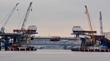 Большой Смоленский мост обрел крылья: переправа разведет их уже будущей весной