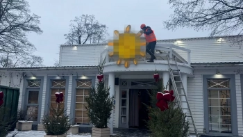 На Крестовском острове освобождают от незаконно размещенного ресторана участок площадью в 5 тысяч «квадратов»