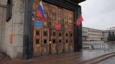 В Петербурге суд отправил в колонию мужчину, беспричинно ударившего ребенка по голове