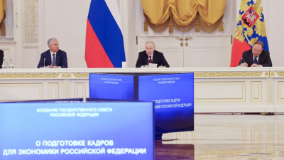 Александр Беглов: Правительство Петербурга вместе с заводами и верфями города выполнят поручение президента по подготовке специалистов рабочих профессий