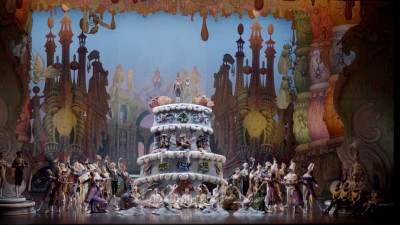 Визитная карточка Петербурга: Мариинский театр отмечает 25-летие балета Петра Чайковского «Щелкунчик»