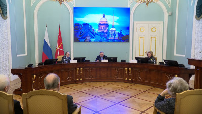 Александр Беглов: В Петербурге живут почти 45 тысяч ветеранов, важно, чтоб каждый из них почувствовал заботу города