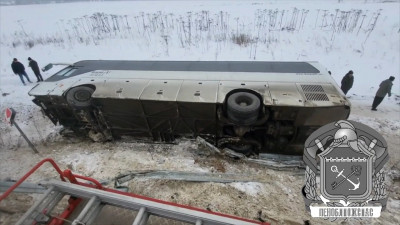 Число пострадавших в ДТП с автобусом под Кингисеппом выросло до пяти