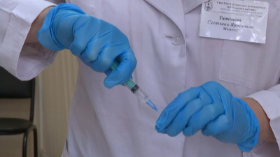 Дмитрий Мотовилов: 61% петербуржцев привились от гриппа, коллективный иммунитет сформирован