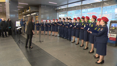 На станции «Ладожская» открыли экспозицию «Под блокадным небом»