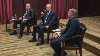 Александр Беглов: 200 студентов представят Петербург на международном фестивале молодежи в Екатеринбурге