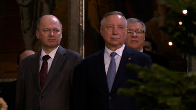 Александр Беглов посетил Рождественское богослужение в Казанском соборе