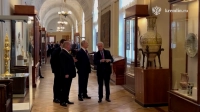 Владимир Путин и Михаил Пиотровский показали сокровища Эрмитажа султану Малайзии