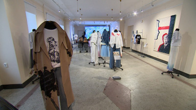 К 130-летию со дня рождения поэта: в петербургской Капелле открылась выставка «Есенин — это модно»