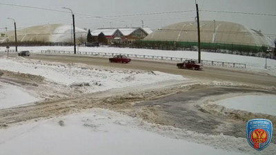 Опасные заезды на Хасанской привели к задержанию одного из водителей