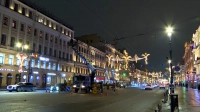 В Петербурге начали демонтировать новогоднее оформление
