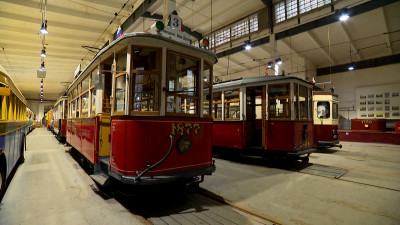 Историю блокадного трамвая рассказывают в выставочном комплексе электрического транспорта