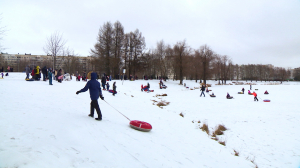 Ледянка вместо «ватрушки». Катаемся с горок, соблюдая правила безопасности