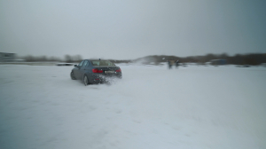 Причина остановки. Движение по заснеженной дороге.