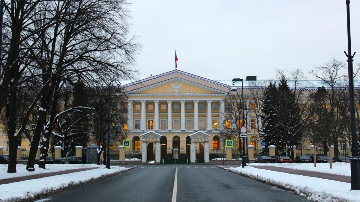 Александр Беглов назначил новых председателей комитетов по молодёжной политике и транспорту - tvspb.ru