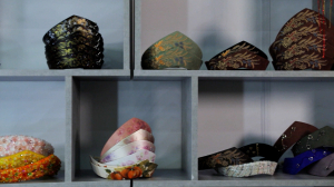 Кокошники, лапти и косоворотки снова на пике моды. Чем россиян так привлекает русский стиль в одежде и фольклоре?