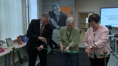 В Политехе открыли конференц-зал имени Даниила Гранина