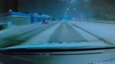 Юноша без прав добрался из Мурманска в Петербург на машине отца и после погони оказался под арестом