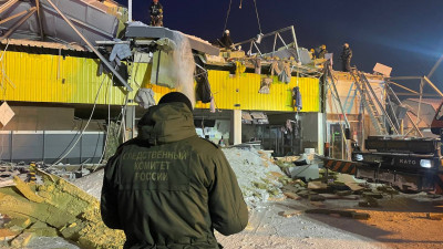 Один погибший, двое — пострадали: собственника задержали по делу об обрушении ТЦ в Новосибирске