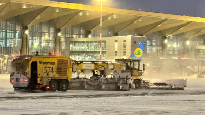 Непогода ударила по расписанию: в Пулково задержаны 12 рейсов из-за погоды