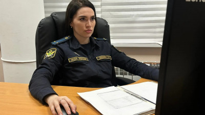 Пенсионер из Петербурга получил деньги за разбитый автомобиль через судебных приставов