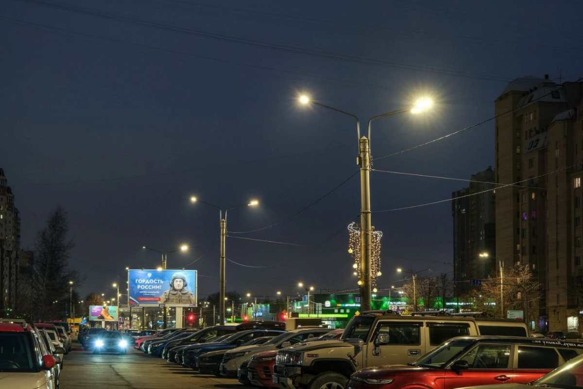 Александр Беглов: Модернизация освещения 2-километрового участка улицы Савушкина стала важной частью системной работы по совершенствованию городской инфраструктуры - tvspb.ru