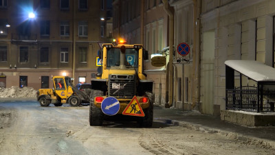 Проверка циклоном «Фрэнсис»: Как в Петербурге ликвидировали последствия сильного снегопада