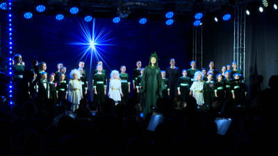 Под путеводной звездой: на «Рождественскую ёлку» в Таврическом дворце пригласили детей участников СВО