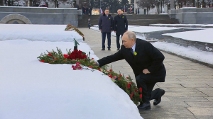 Владимир Путин принял участие в памятных мероприятиях в честь 82-й годовщины полного освобождения Ленинграда от фашистской блокады