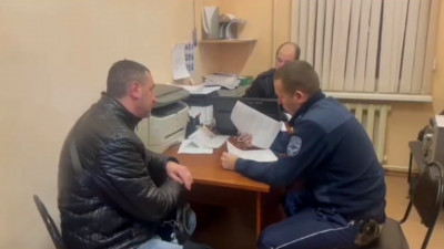 И немедленно выпил: петербуржец попытался убедить суд, что сначала было вождение и только потом — водка