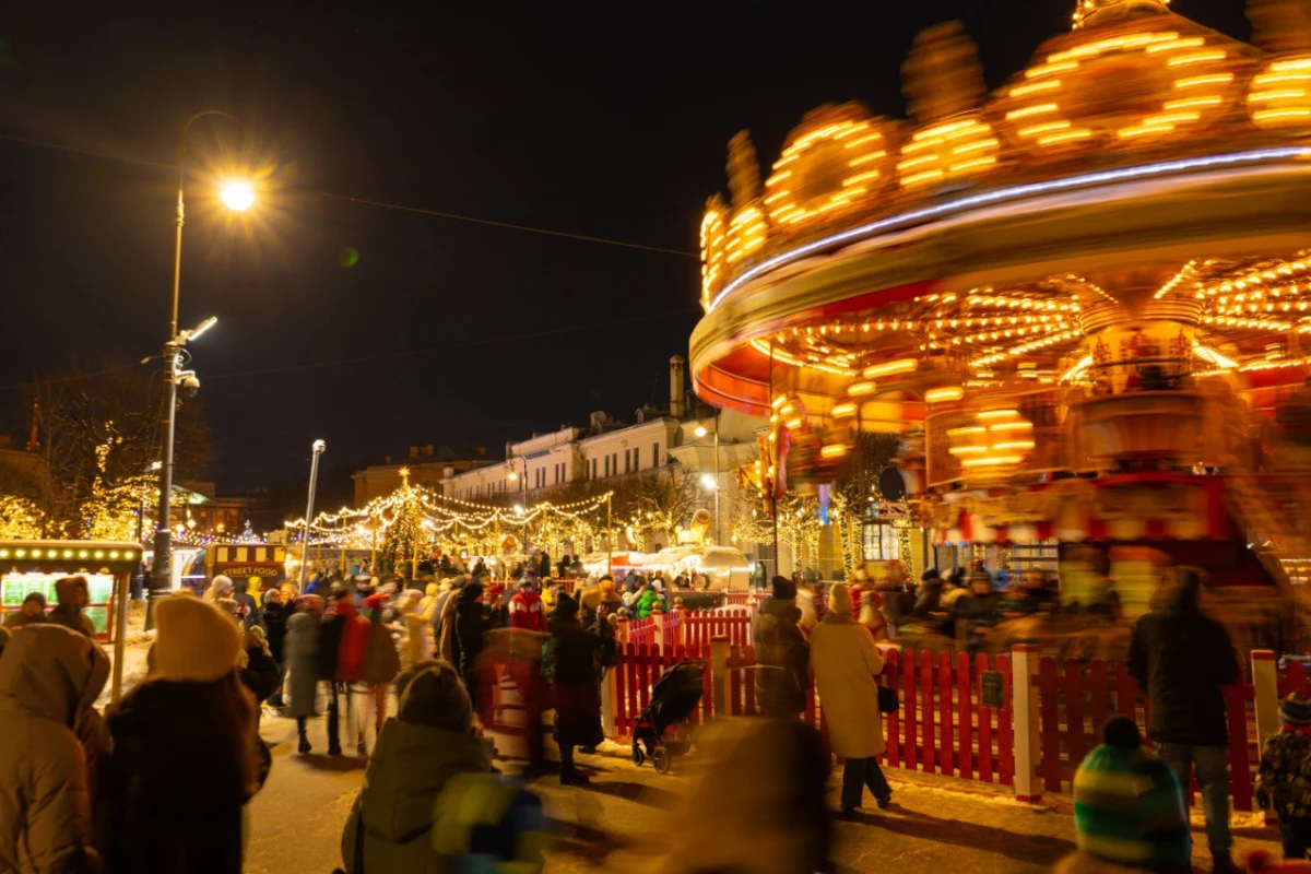 Александр Беглов: Рождественская ярмарка в Петербурге становится все популярнее – только за последние пять лет ее посещаемость увеличилась вдвое - tvspb.ru