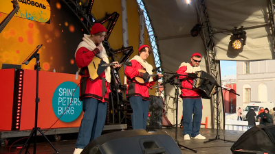 Гуляй, Масленица: Петербург провожает зиму с песнями, блинами и в лучах солнца