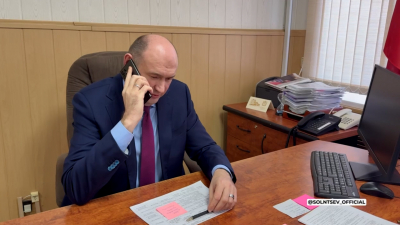 Воспитательницу детсада в Бугуруслане, которая задержала мужчину с ножом, представят к награде