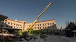 В Калининском районе строится новая взрослая поликлиника