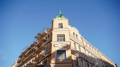 Трафик вокруг аварийного дома на Большой Зелениной полностью восстановят осенью