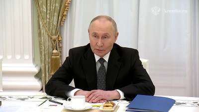 Владимир Путин встретился в Кремле со вдовами геройски погибших военнослужащих Сил специальных операций