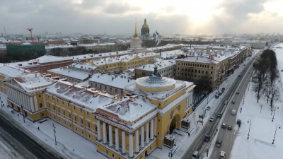 Путин поздравил сотрудников МИД с профессиональным праздником