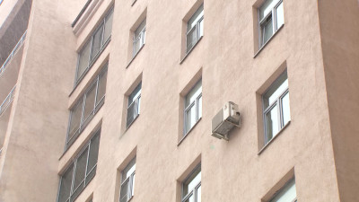 Премию имени Тиграна Кеосаяна в миллион рублей получит дворник, который спас выпавшего из окна семилетнего ребёнка