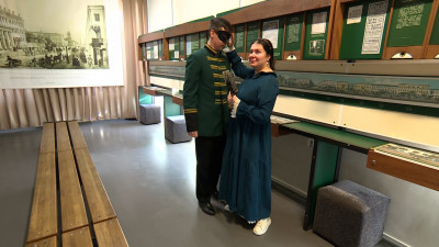 История ассамблей, балов и маскарадов: в Комендантском доме Петропавловской крепости представили экскурсию-спектакль