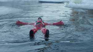 Ледяная невесомость или арктическая медитация: айс-флоатинг завоёвывает сердца жителей Петербурга