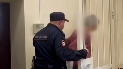 Петербуржца, убившего мать и жившего с её телом, отправили лечиться